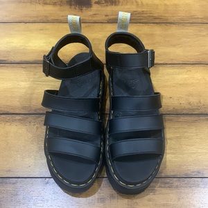 DR  MARTENS Womens Blaire Leather Sandal (size 8)